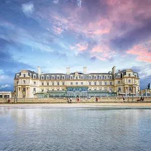 Grand Des Thermes 5*, Saint-Malo France